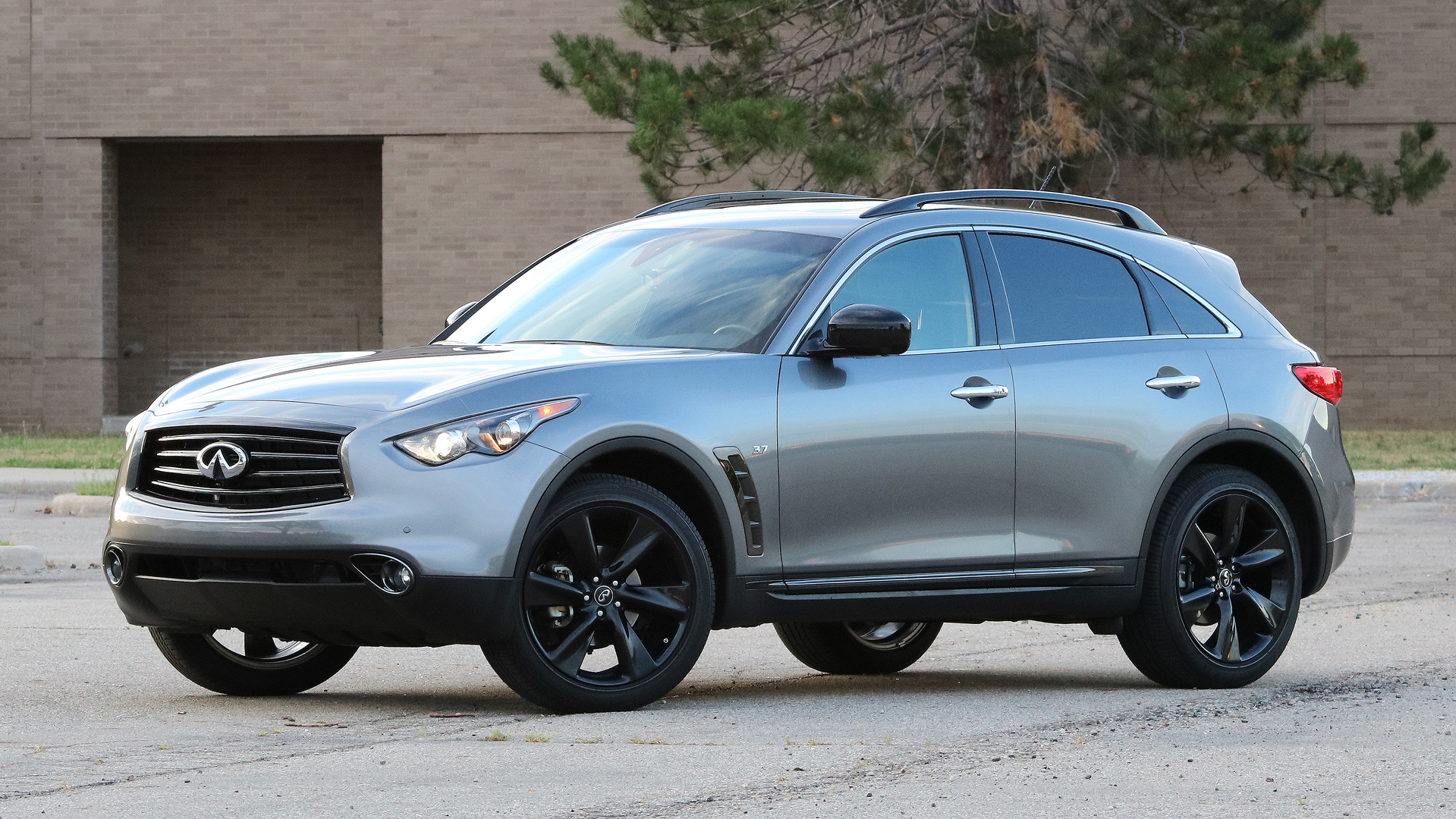 2016 Infiniti Fx70: A Comprehensive Review For Prospective Buyers