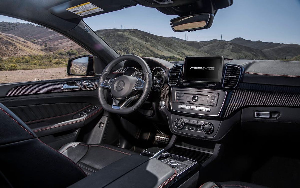 2016 Mercedes-Benz GLE450 AMG Infotainment System