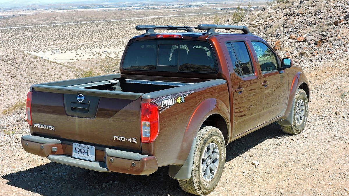 2016 Nissan Frontier Pro 4x Review: The No-frills Off-road Machine For True Adventurers