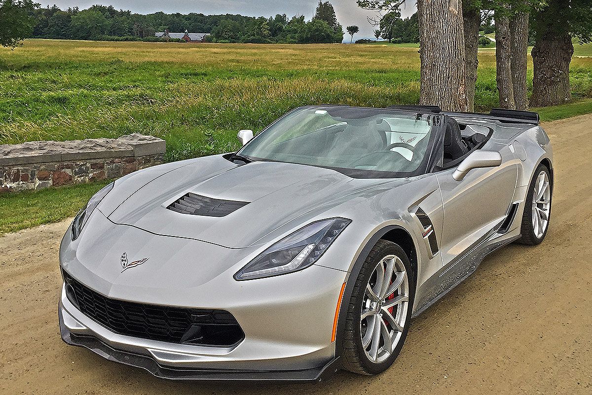 2018 Chevrolet Corvette Grand Sport Front