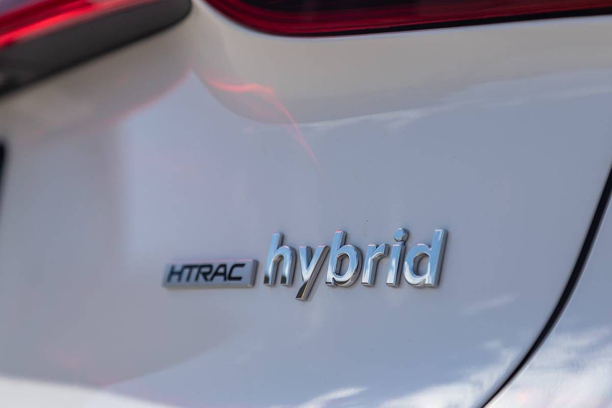 2021 Hyundai Santa Fe Calligraphy badge