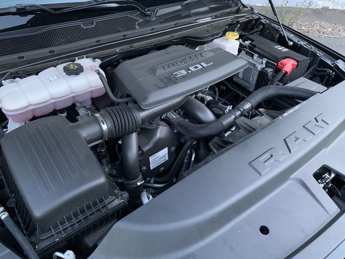 Ram 1500 EcoDiesel engine